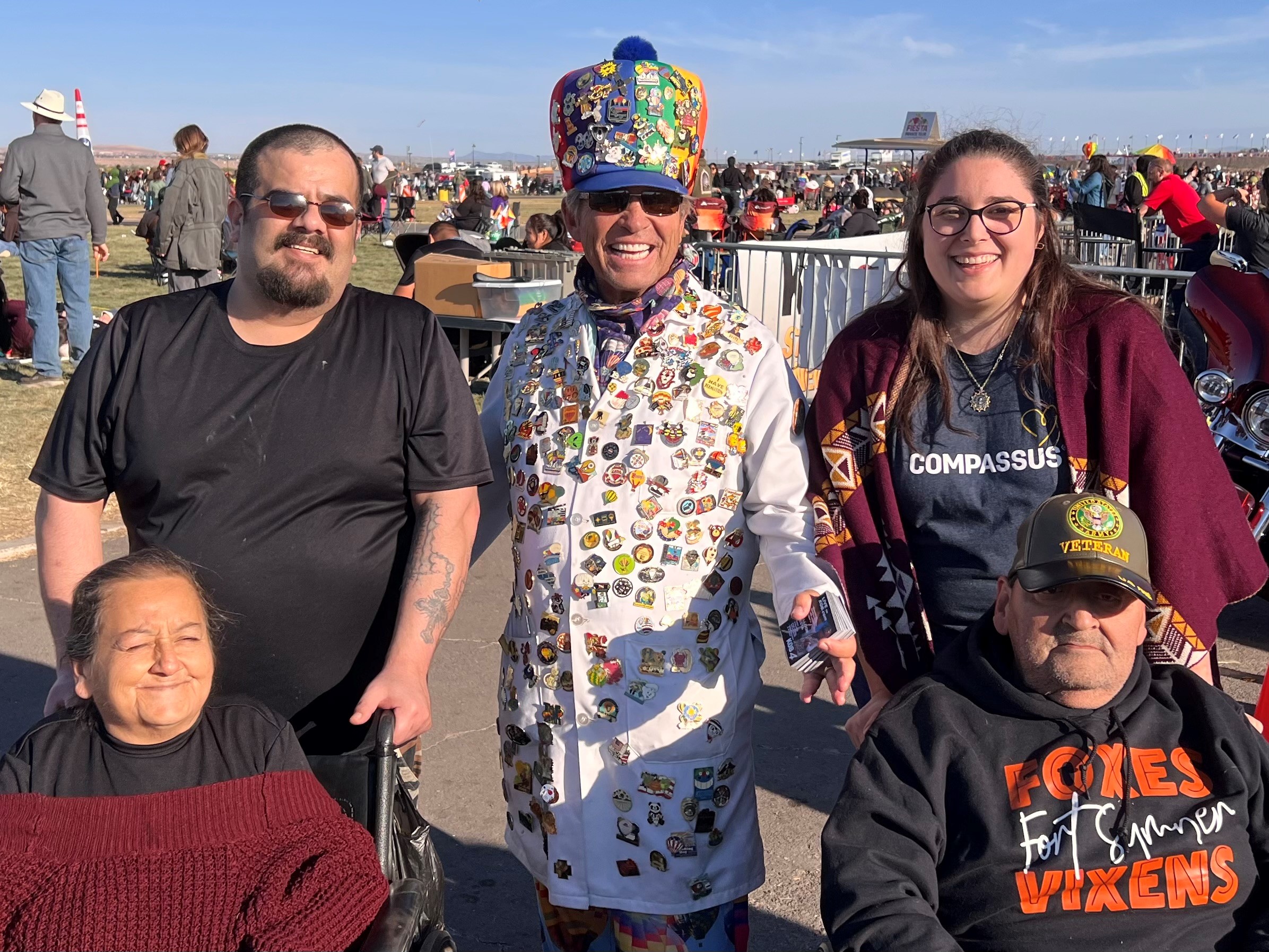 Michelle Meeting Steve Stucker at Balloon Fiesta 10.24